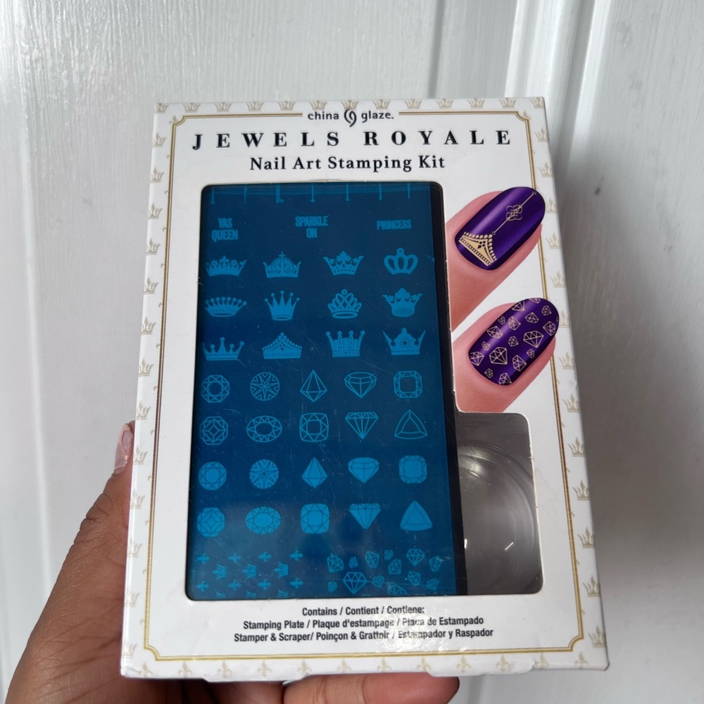 China Glaze Jewels Royale Nail Art Stamping Kit